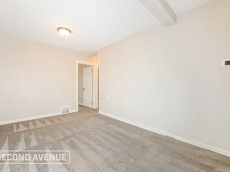 137 Baker Rd — Photo 3