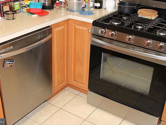 3rd image of 225 Masterson Ct #225