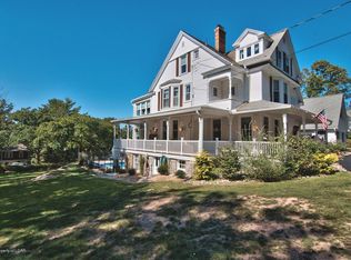374 White Birch Ln, Mountain Top, PA 18707