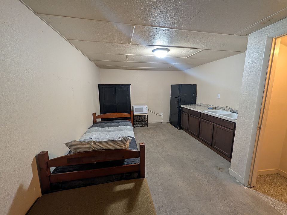 1st image of 2600 Lake Ave #16