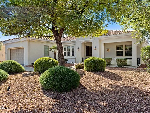 3rd image of 12903 W La Vina Dr