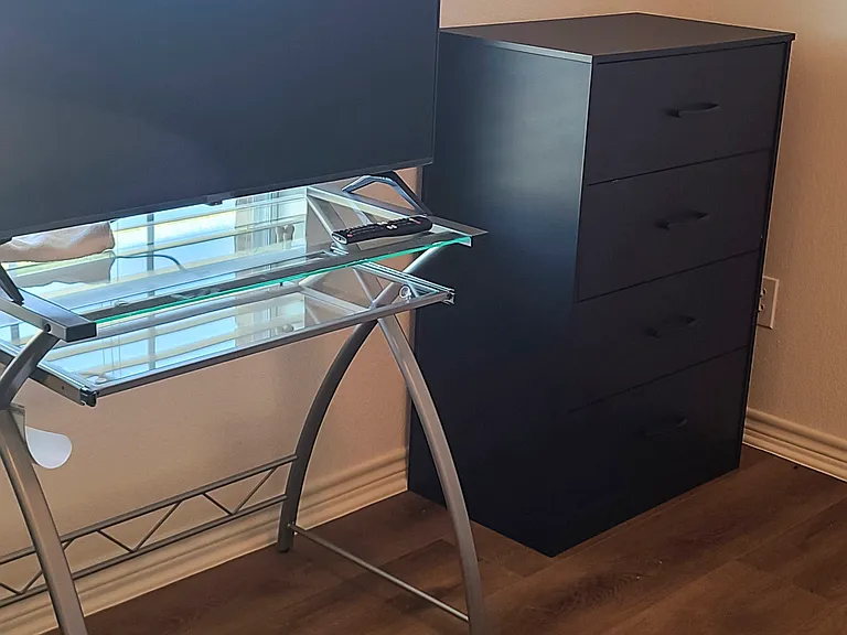 tv and dresser