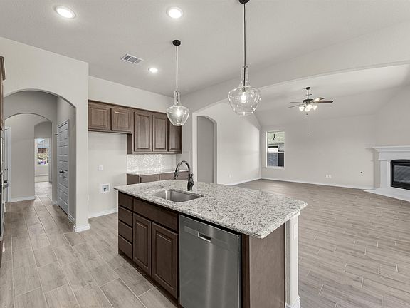 3rd image of 1249 Palo Duro Ct