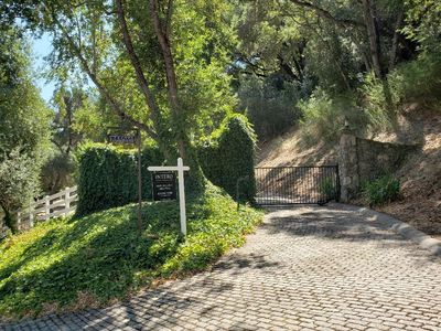 13505 Uvas Rd, Morgan Hill, CA, 95037
