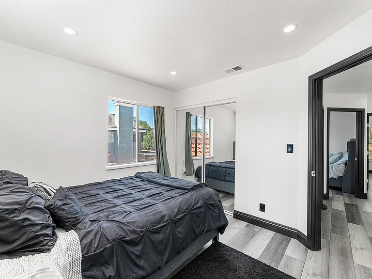 43721 Yaffa St — Photo 21