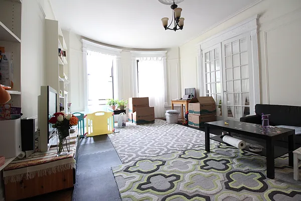 Rented by Luxor Homes & Investment Realty | media 39