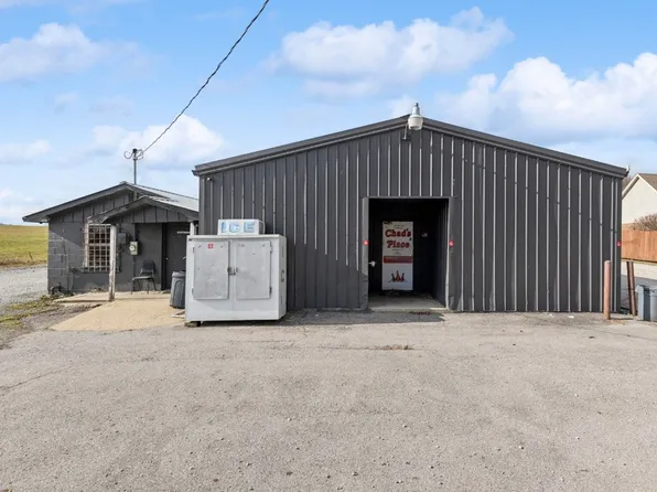 1821 Old Gamaliel Rd, Red Boiling Springs, TN 37150