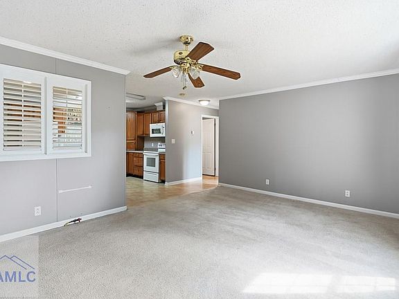 5th image of 131 Harvey Rd
