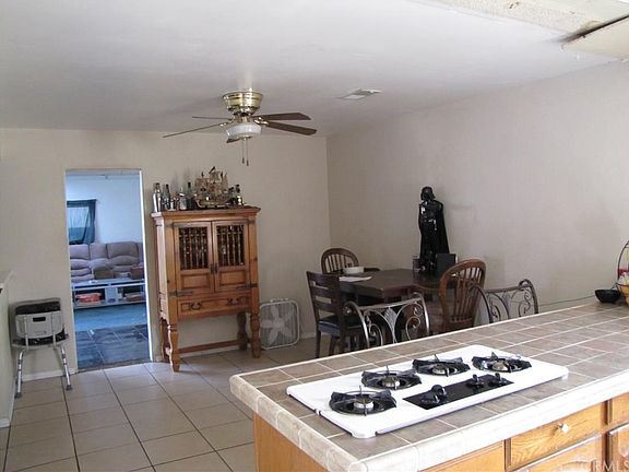 4th image of 1535 Avenida Del Vis