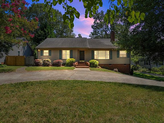 2nd image of 7 Cammer Ave