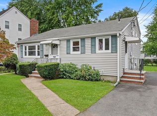 75 Hooper Rd, Dedham, MA 02026