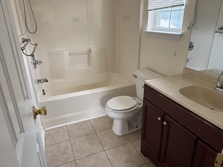 1517 Eagleton Ln — Photo 18