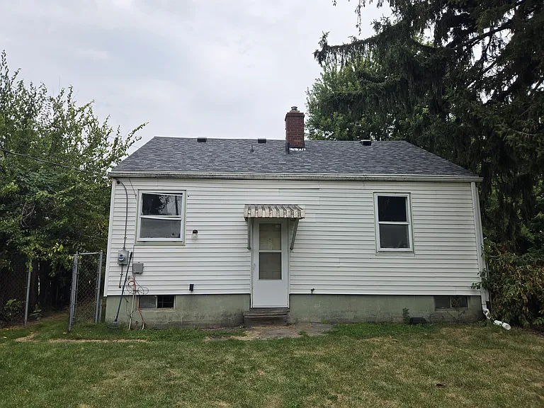 432 S Kenmore St — Photo 8