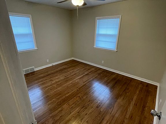 5th image of 330 S 30th St