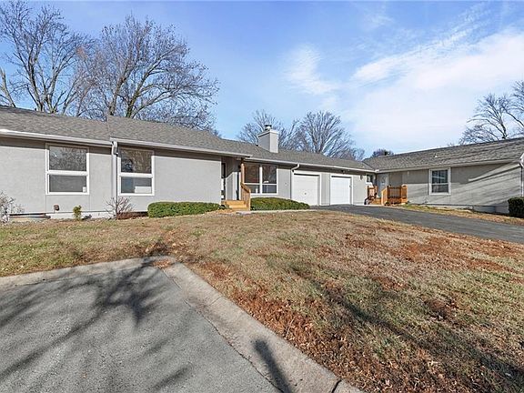 4th image of 12742 W 108th Pl