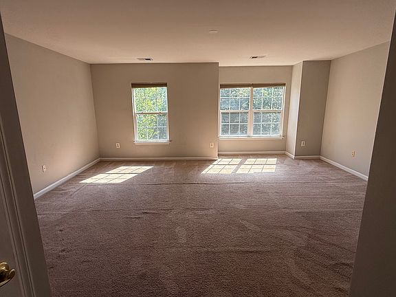 4th image of 7638 Duneiden Ln