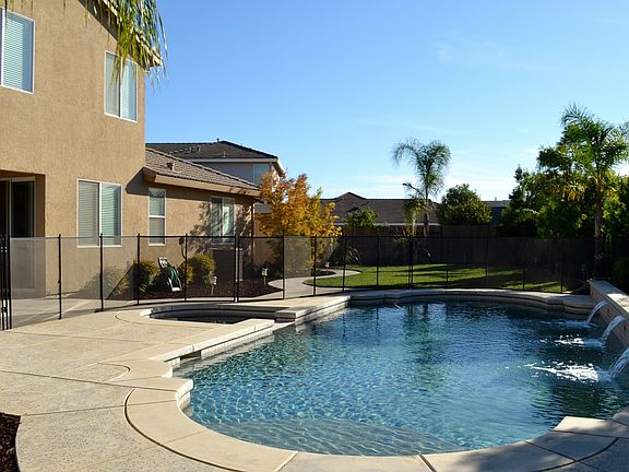 2nd image of 9784 Campolina Ct