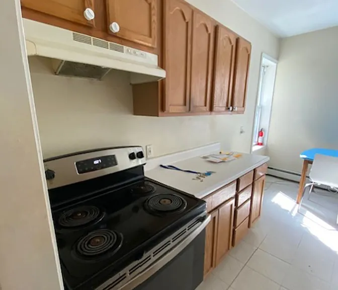 822 Huntington Ave #1 — Photo 4