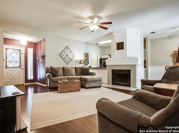5th image of 229 Saddlebrook Dr
