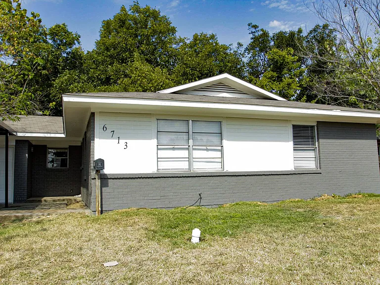 6713 Pecan Park Dr — Photo 2