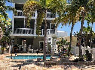 826 Narragansett Ln, Key Largo, FL 33037