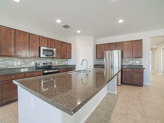 4th image of 4285 N 180th Ln