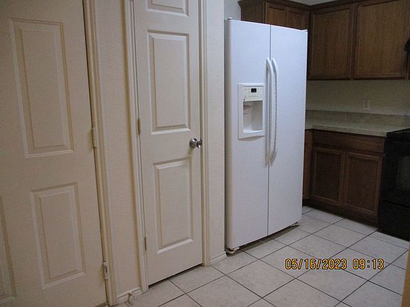 5th image of 2228 Glacier Park Ln