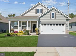 213 Congressional Ct, Moorestown, NJ 08057
