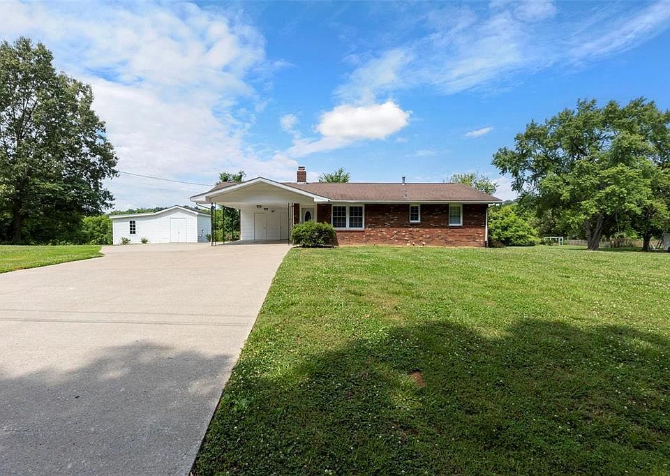 1st image of 719 W Highland Dr