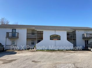 3802 College View Dr #4, Joplin, MO 64801