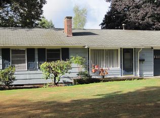 12860 SW Edgewood St, Portland, OR 97225