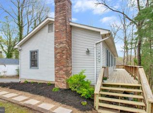 11624 Deadwood Dr, Lusby, MD 20657