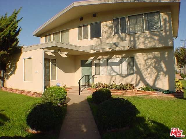 1st image of 277 Regent Cir