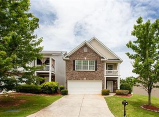 591 Shadow Lakes Dr, Lithonia, GA 30058