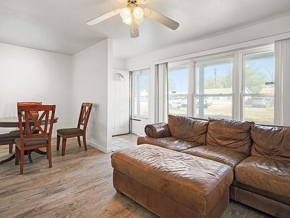 3rd image of 3705 33rd St