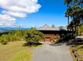 4580 Stoetz Ln, Sebastopol, CA 95472