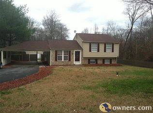 828 Woods Rd, Pasadena, MD 21122