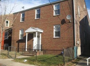 61 Saint James Pl #1L, Newark, NJ 07112