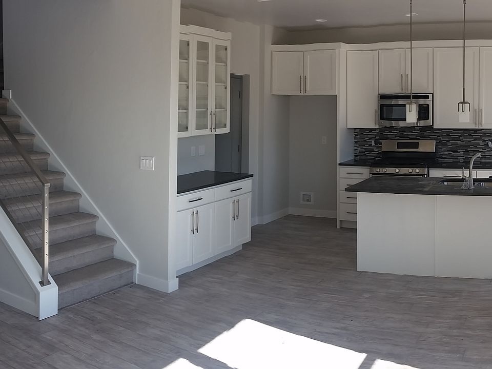 1st image of 5157 W Ashfield Dr #125