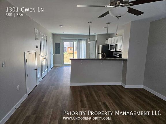 2nd image of 1301 Owen Ln