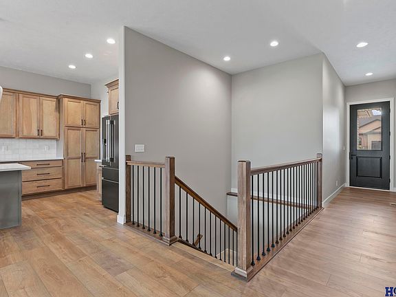 3rd image of 10608 Majestic Ln
