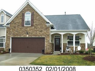 5037 Homeplace Dr, Apex, NC 27539