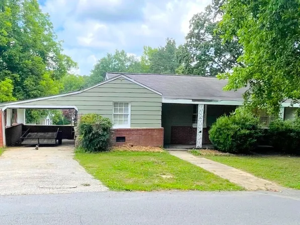 185 Chestnut St, Tallapoosa, GA 30176