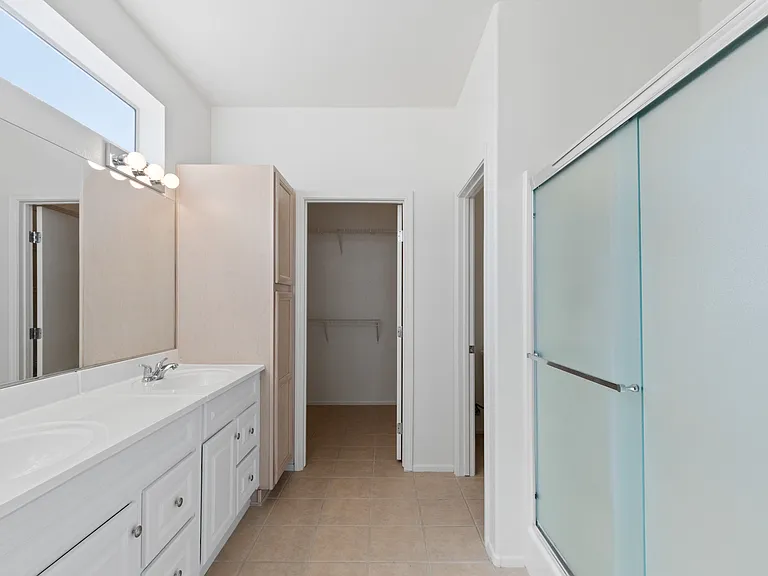 15452 W Via Manana — Photo 12