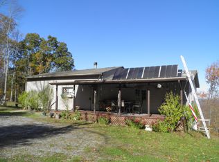50 W Hall Ln, Renovo, PA 17764