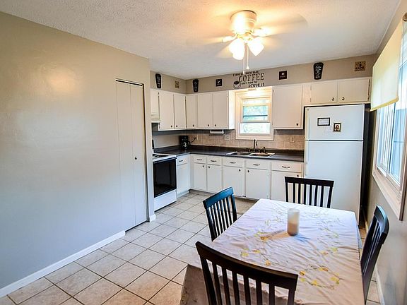 5th image of 6522 Birch Park Dr