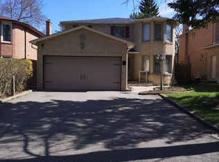 3 Feltham Rd, Markham, ON L3P 6T2