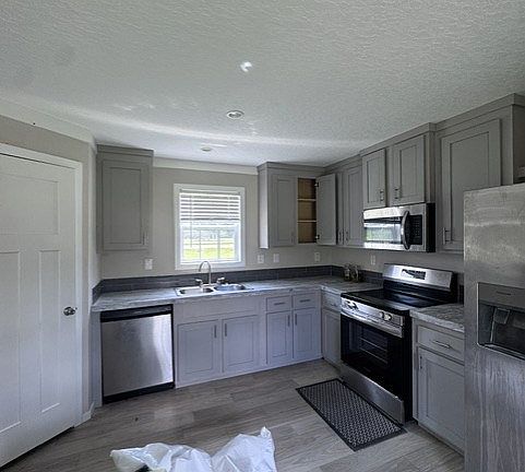 5th image of 4869 Huffer Rd
