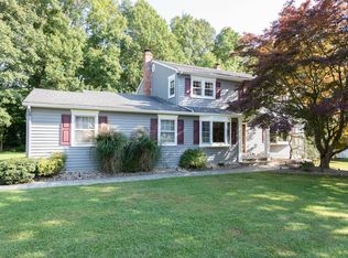 41 Ravine Rd, Red Bank, NJ 07701