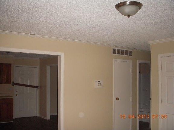 3rd image of 6720 Walrond Ave